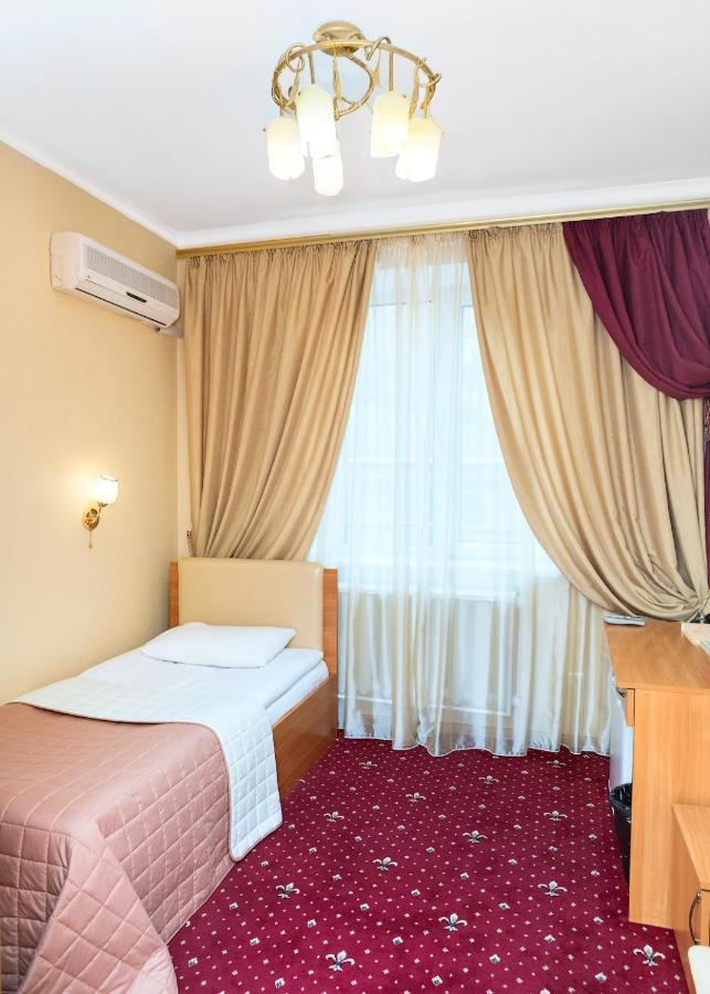 Shine Hotel Odessa Zewnętrze zdjęcie