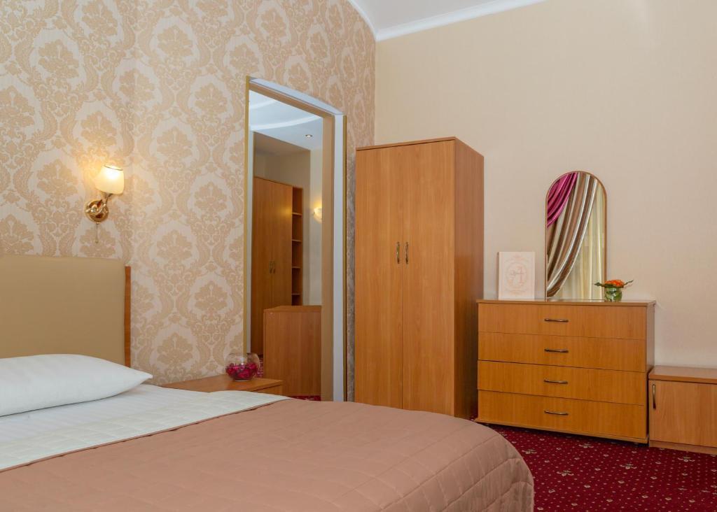 Shine Hotel Odessa Zewnętrze zdjęcie