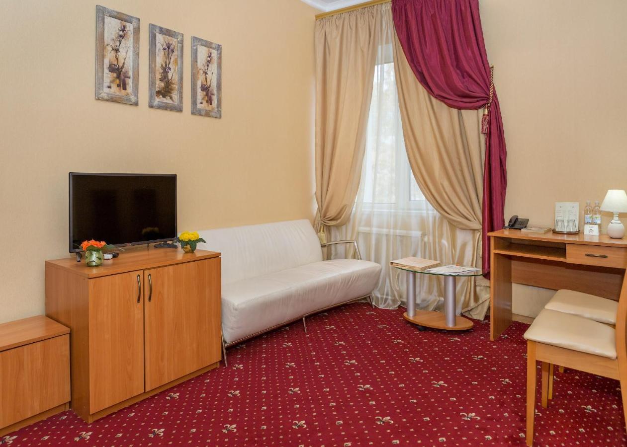 Shine Hotel Odessa Zewnętrze zdjęcie