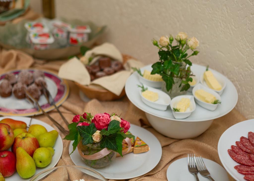 Shine Hotel Odessa Zewnętrze zdjęcie