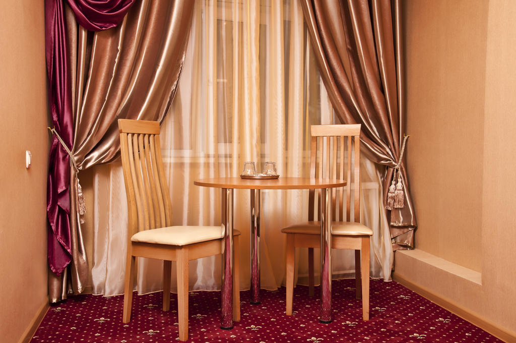 Shine Hotel Odessa Zewnętrze zdjęcie