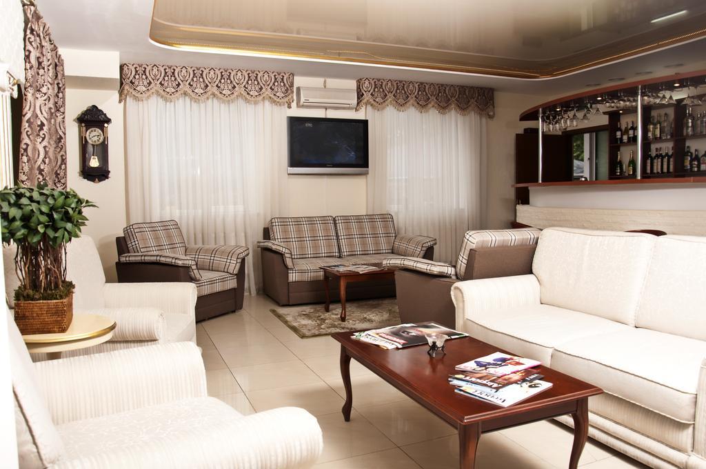 Shine Hotel Odessa Zewnętrze zdjęcie